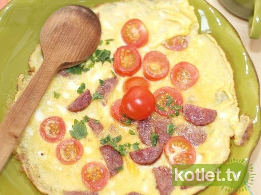 Omlet śniadaniowy z jajek
