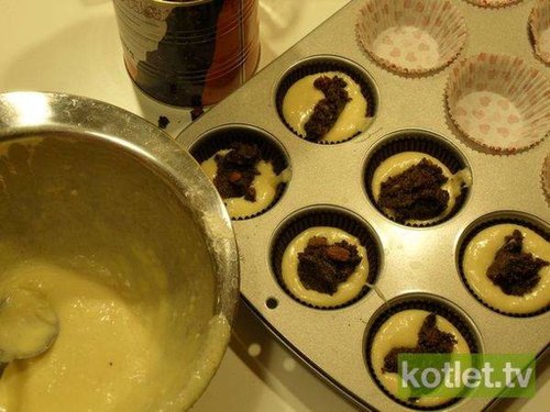 Przygotowanie makowych muffin