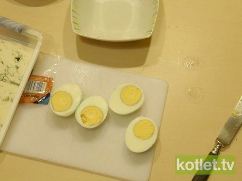 Jajka faszerowane gorgonzola - krok po kroku