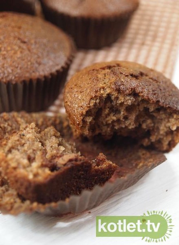 Muffiny razowe z czekoladą